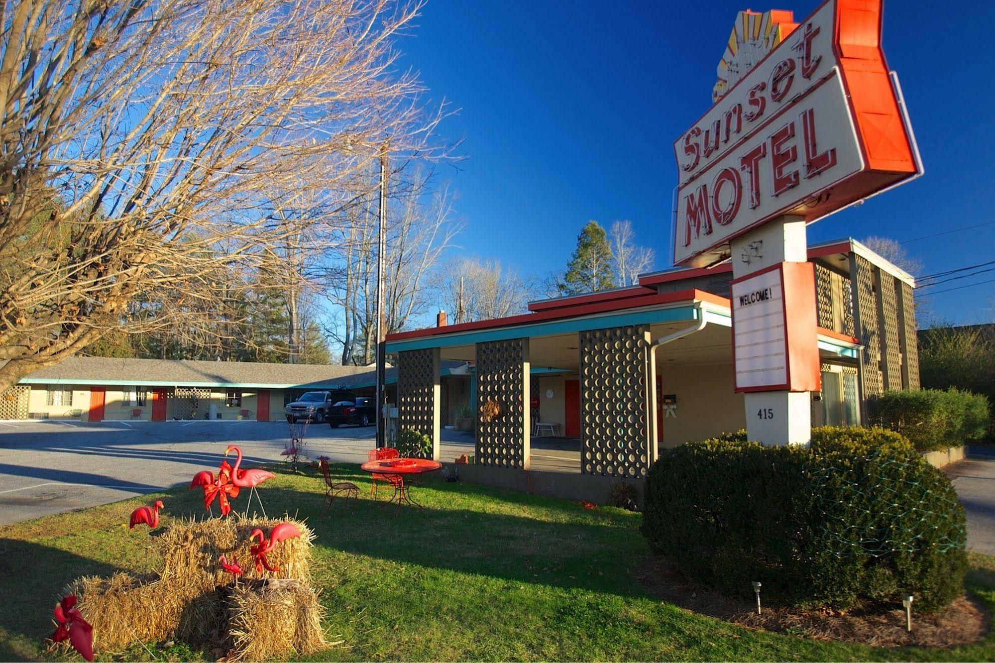 The Sunset Motel Brevard Exterior photo